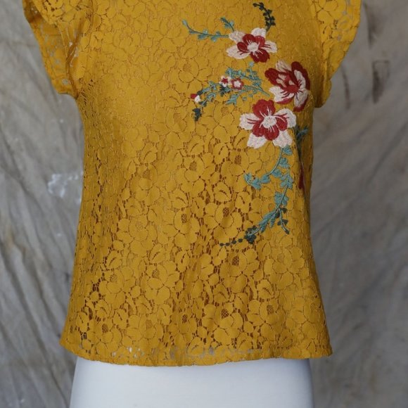 Xhilaration cap sleeve lace top size XS - Picture 2 of 5